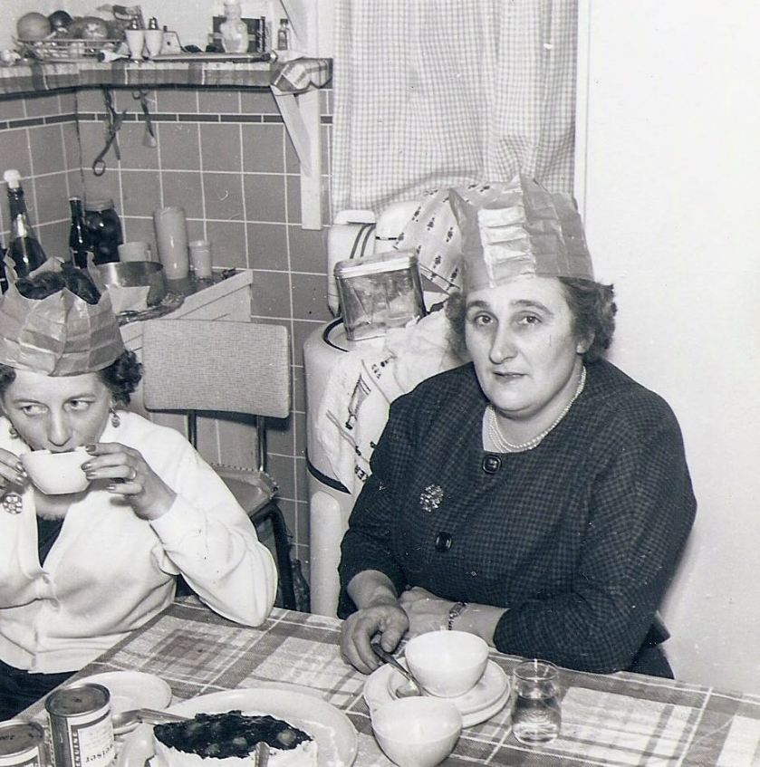 Edna drinking tea with her friend. Photo: Andrew Martin